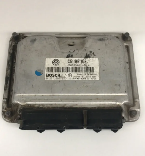 Alternative view of Módulo de Injeção Volkswagen Polo 1.8