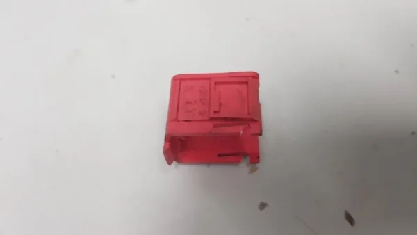 Alternative view of Trava do Conector de Alimentação da BSI
